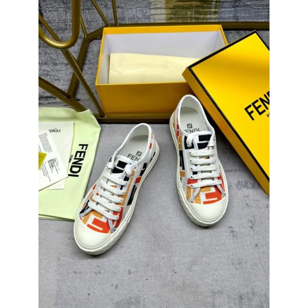 2026 肌触りがよい FENDI フェンデイ レディース用 カジュアルシューズ 商品画像 3