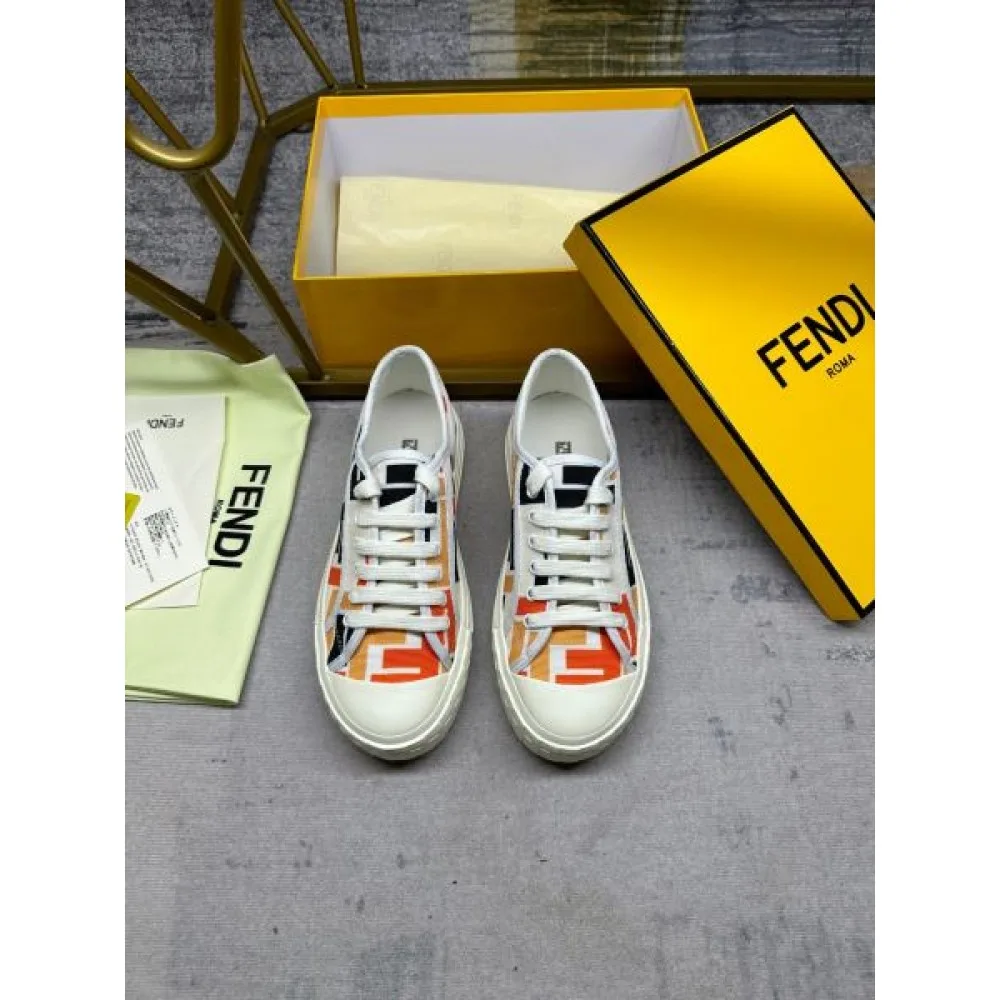 2026 肌触りがよい FENDI フェンデイ レディース用 カジュアルシューズ 商品画像 5