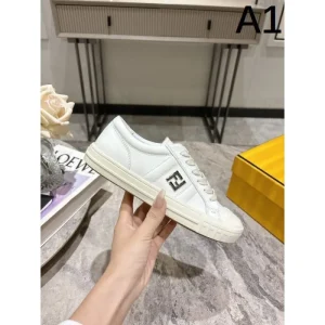 FENDI フェンデイ 2024FW レディース用 カジュアルシューズ 少量入荷☆限定モデル 商品画像 1