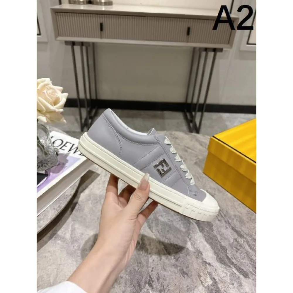 FENDI フェンデイ 2024FW レディース用 カジュアルシューズ 少量入荷☆限定モデル 商品画像 2