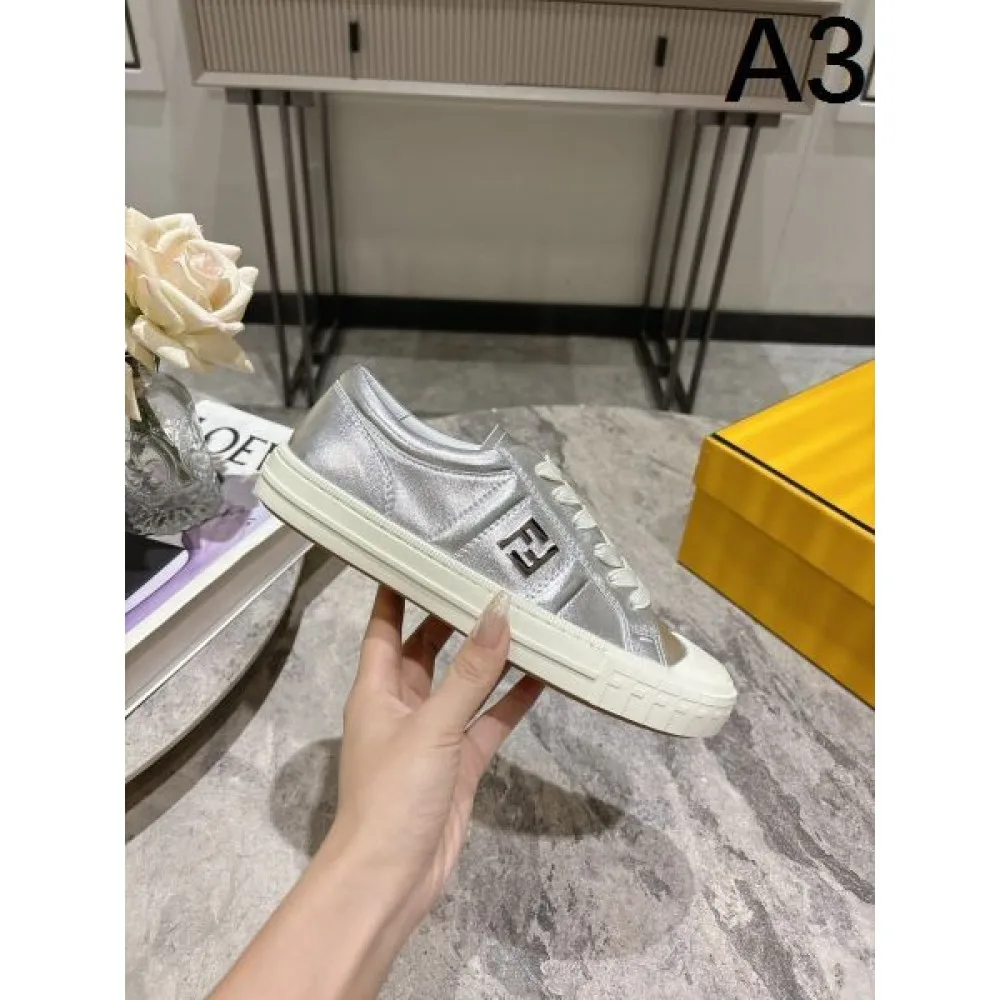 FENDI フェンデイ 2024FW レディース用 カジュアルシューズ 少量入荷☆限定モデル 商品画像 3