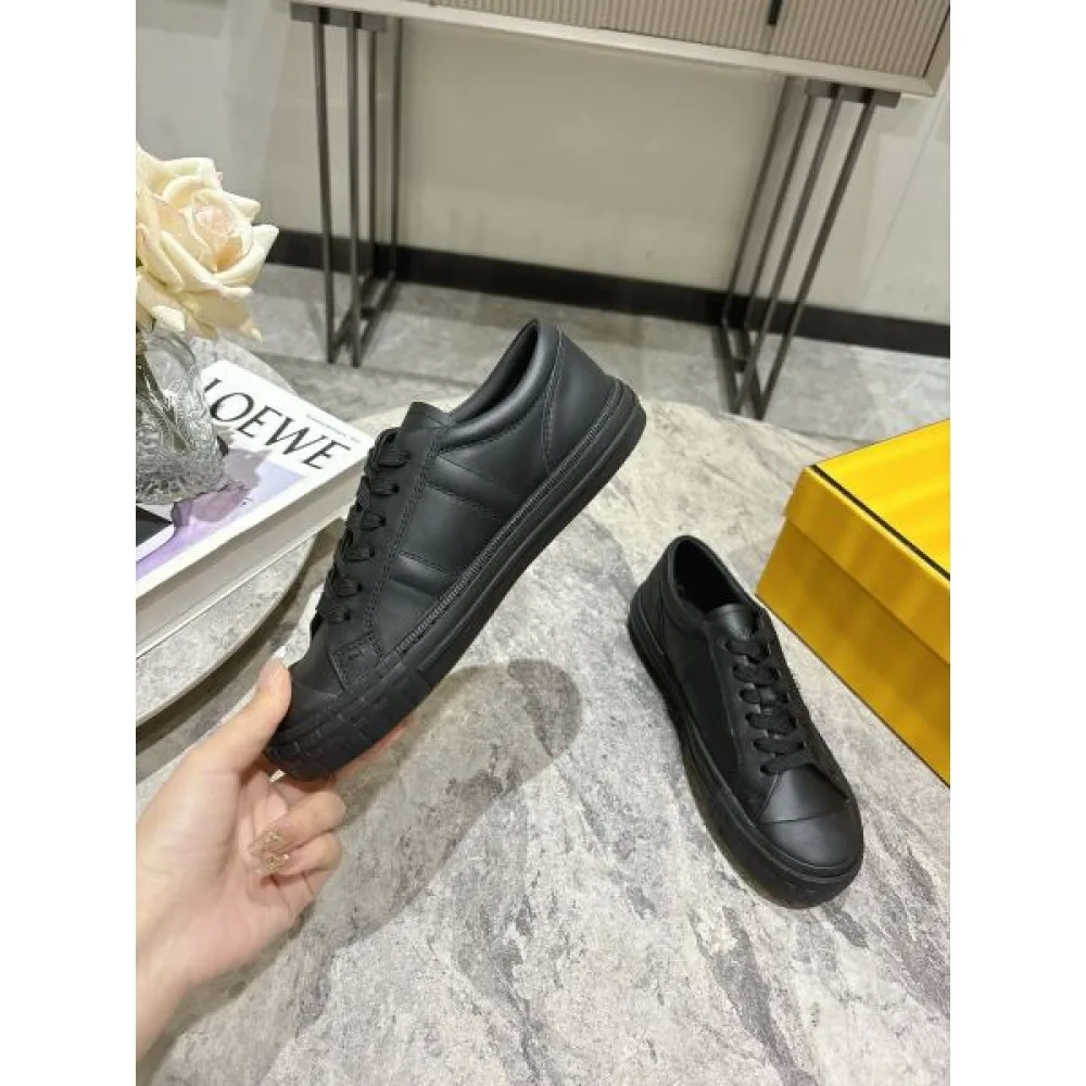 FENDI フェンデイ 2024FW レディース用 カジュアルシューズ 少量入荷☆限定モデル 商品画像 5