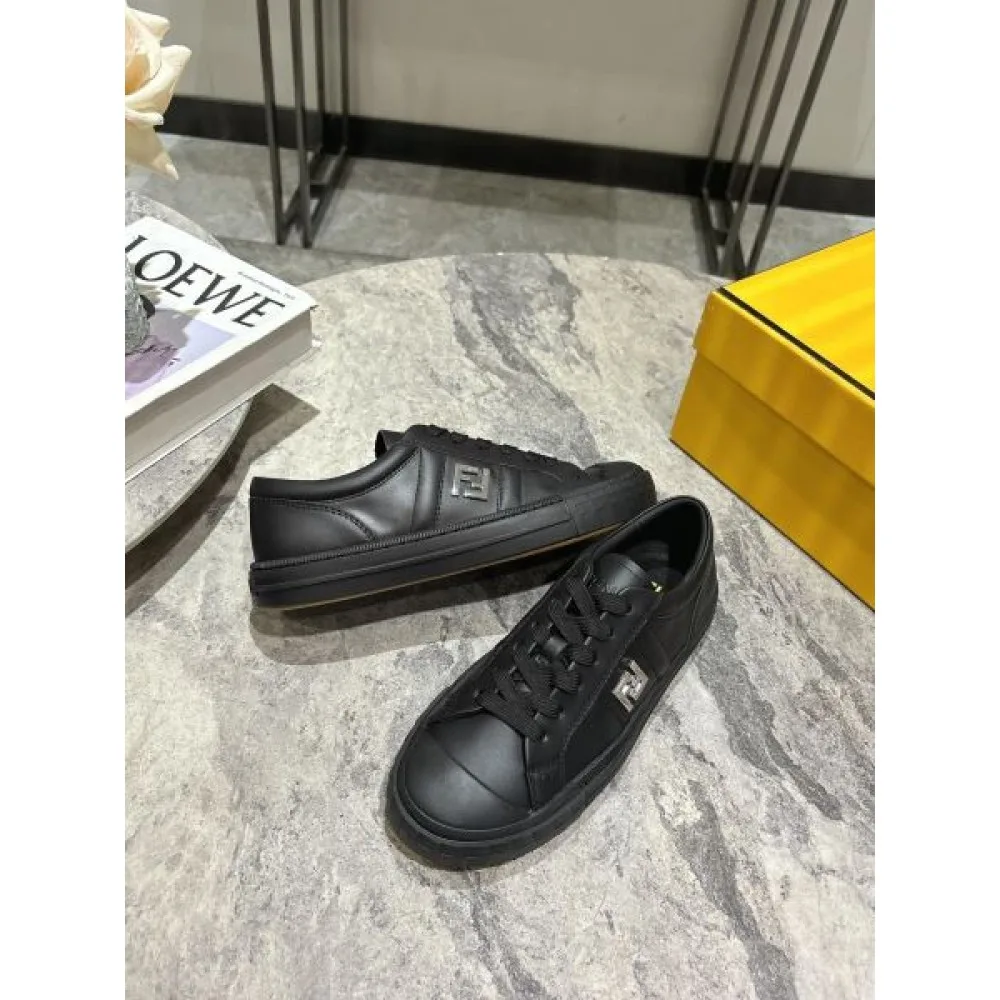 FENDI フェンデイ 2024FW レディース用 カジュアルシューズ 少量入荷☆限定モデル 商品画像 7
