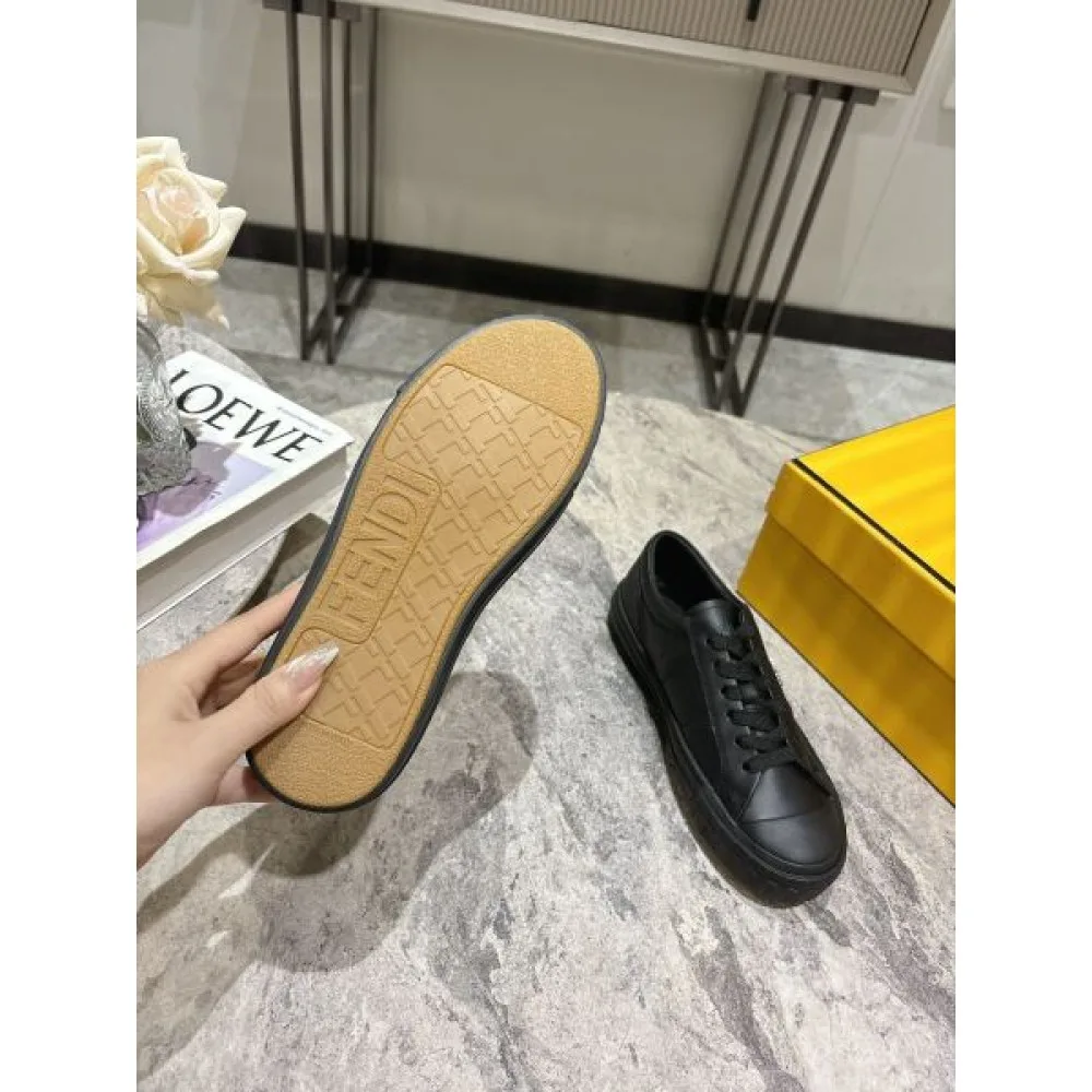 FENDI フェンデイ 2024FW レディース用 カジュアルシューズ 少量入荷☆限定モデル 商品画像 10