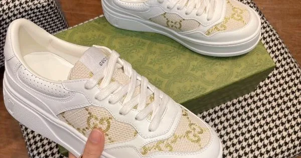 2026 上級者すぎる着こなし GUCCI グッチ レディース用 カジュアルシューズ 商品画像 11