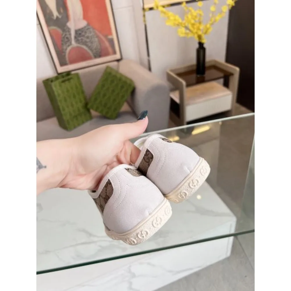 2026 完売必須☆お早めに GUCCI グッチ レディース用 カジュアルシューズ 商品画像 9
