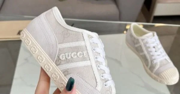 2026 完売必須☆お早めに GUCCI グッチ レディース用 カジュアルシューズ 商品画像 11