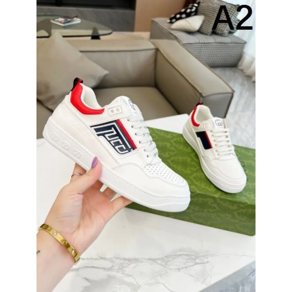 2026 コーデの主役 GUCCI グッチ レディース用 カジュアルシューズ 商品画像 2