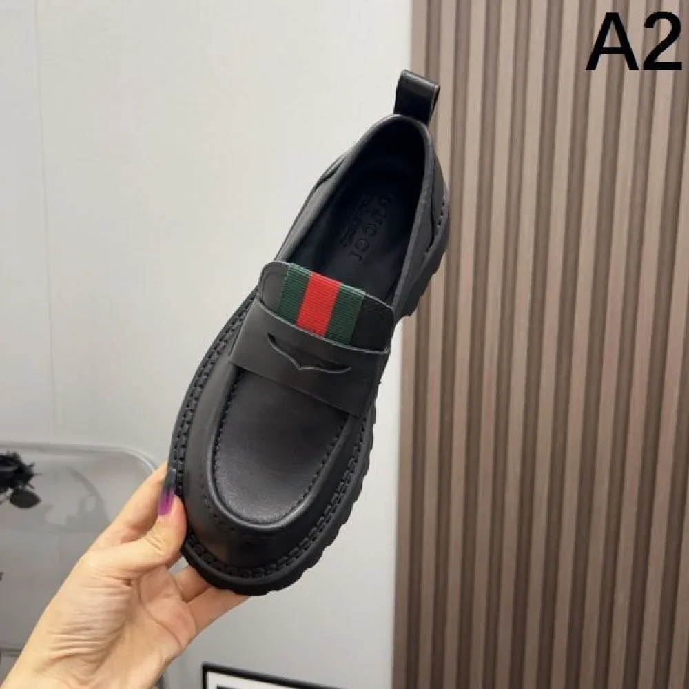 GUCCI グッチ 2024FW レディース用 カジュアルシューズ カジュアルめなコーデ 商品画像 2