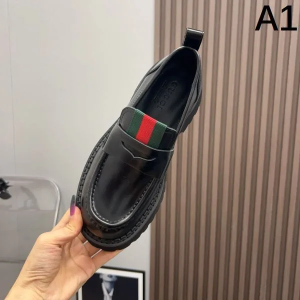 GUCCI グッチ 2024FW レディース用 カジュアルシューズ カジュアルめなコーデ 商品画像 10