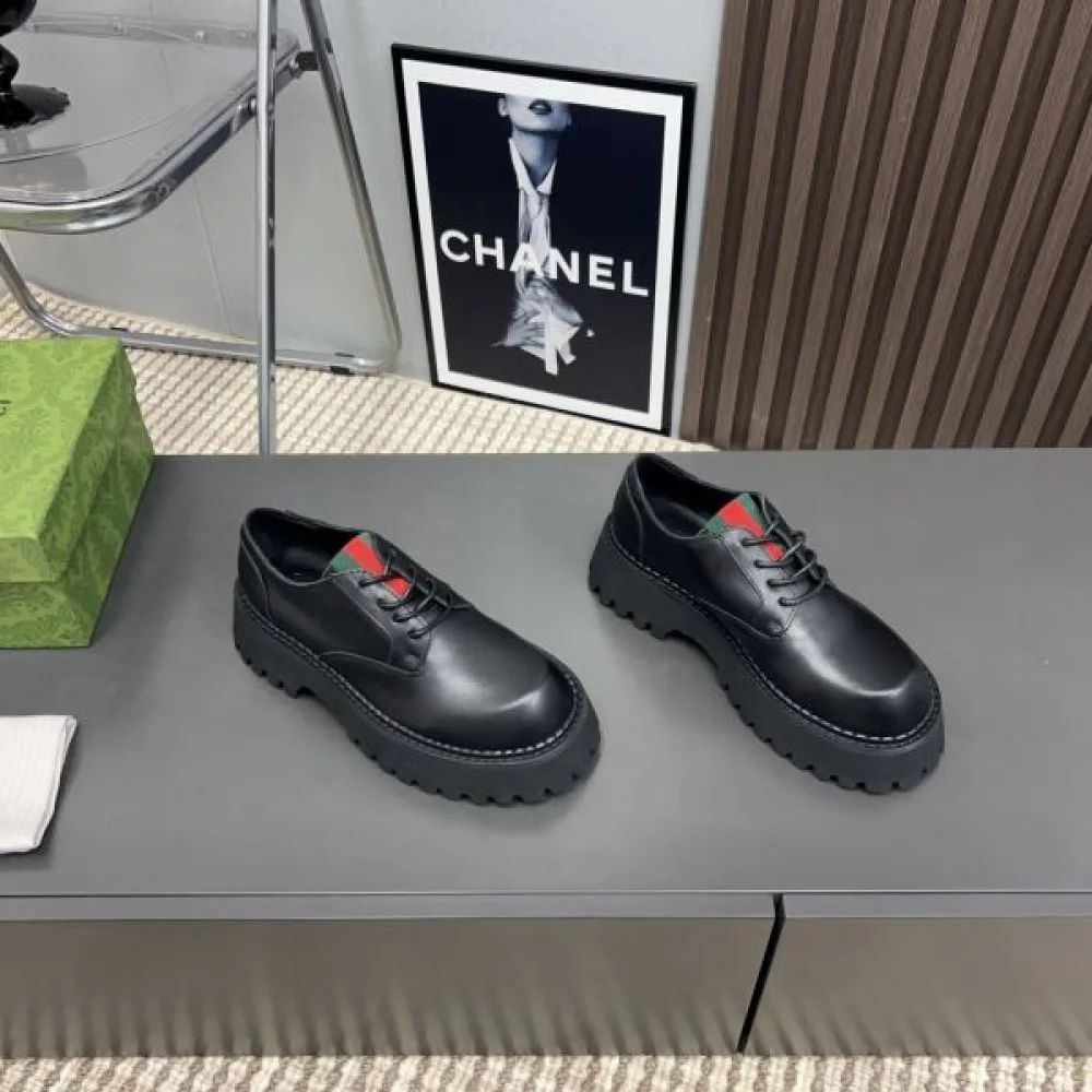 GUCCI グッチ 2024FW レディース用 カジュアルシューズ 人気の高さがうかがえ 商品画像 6