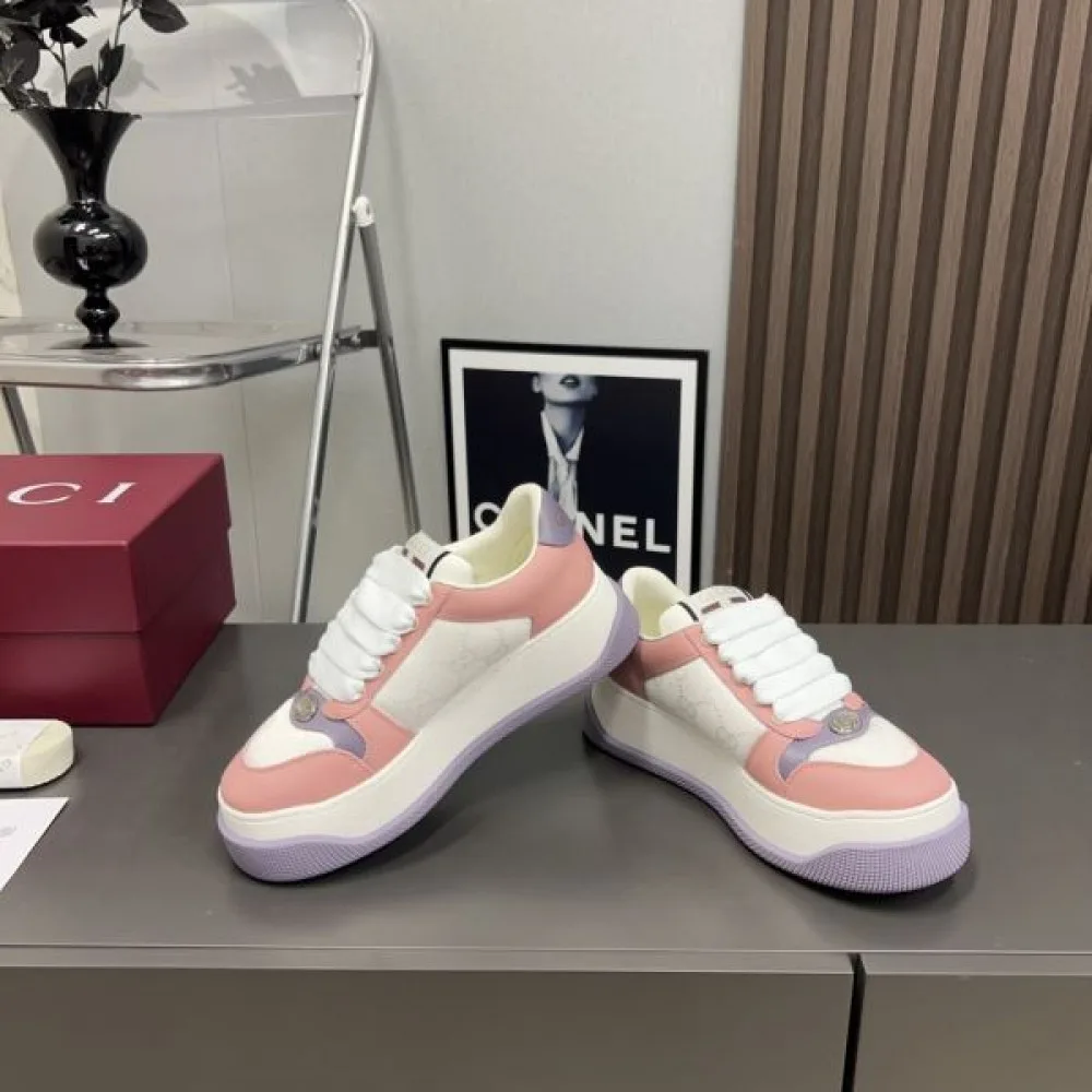 GUCCI グッチ 2024FW レディース用 カジュアルシューズ ファッション感が満点 商品画像 4