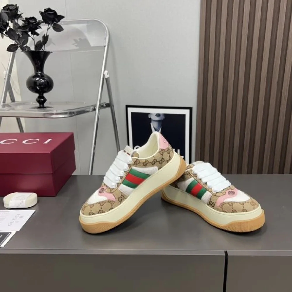 GUCCI グッチ 2024FW レディース用 カジュアルシューズ 洗練された魅力が光る 商品画像 4