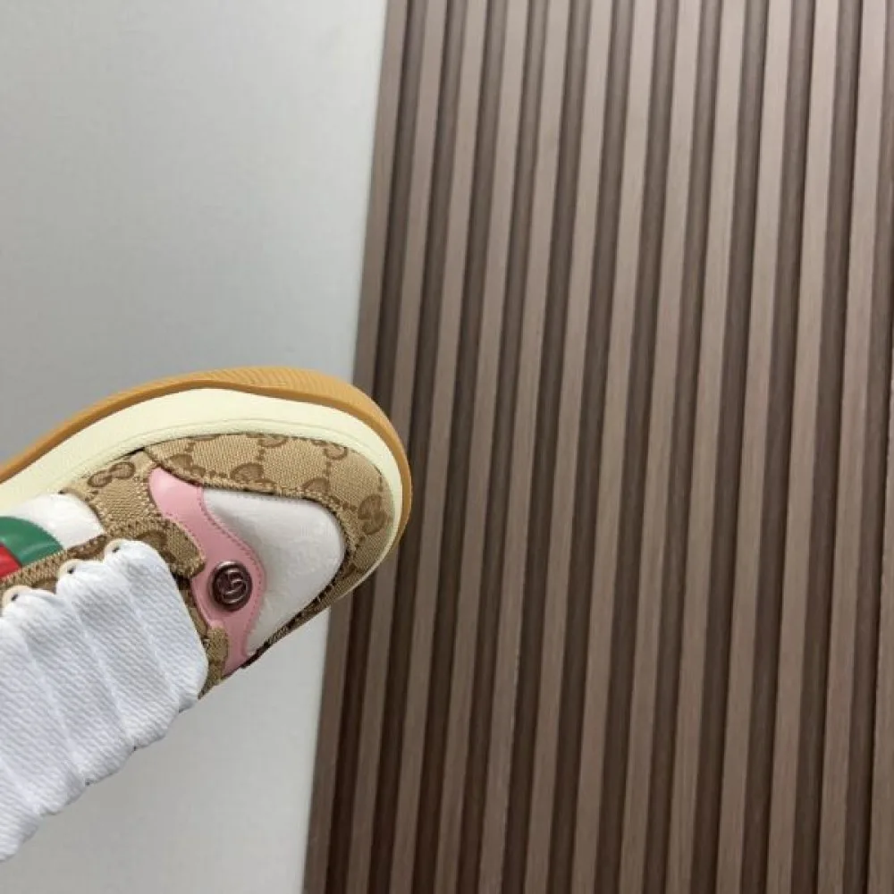 GUCCI グッチ 2024FW レディース用 カジュアルシューズ 洗練された魅力が光る 商品画像 7