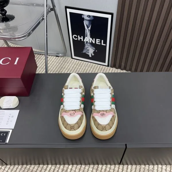 GUCCI グッチ 2024FW レディース用 カジュアルシューズ 洗練された魅力が光る 商品画像 10