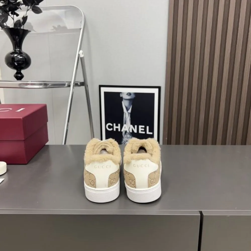 GUCCI グッチ 2024FW レディース用 カジュアルシューズ 品質高き人気アイテム 商品画像 8