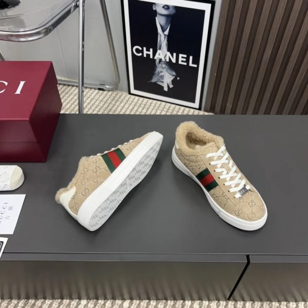GUCCI グッチ 2024FW レディース用 カジュアルシューズ 品質高き人気アイテム 商品画像 9