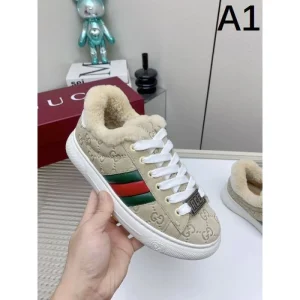 GUCCI グッチ 2024FW レディース用 カジュアルシューズ 今季買い逃した人必見! 商品画像 1