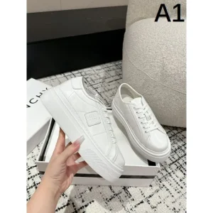2026 半額SALE入手困難 GIVENCHY ジバンシィ レディース用 カジュアルシューズ 商品画像 1