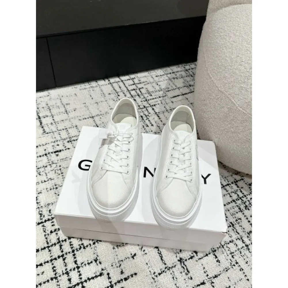 2026 半額SALE入手困難 GIVENCHY ジバンシィ レディース用 カジュアルシューズ 商品画像 7