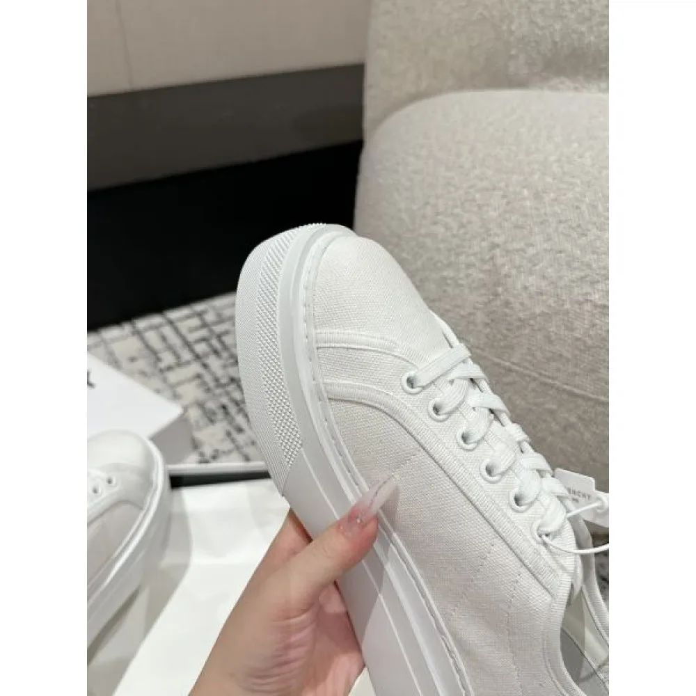 2026 半額SALE入手困難 GIVENCHY ジバンシィ レディース用 カジュアルシューズ 商品画像 9