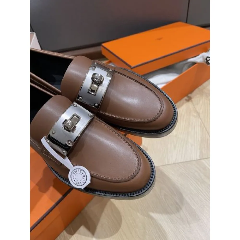 HERMES エルメス 2024FW レディース用 カジュアルシューズ シーン問わずに使える 商品画像 6