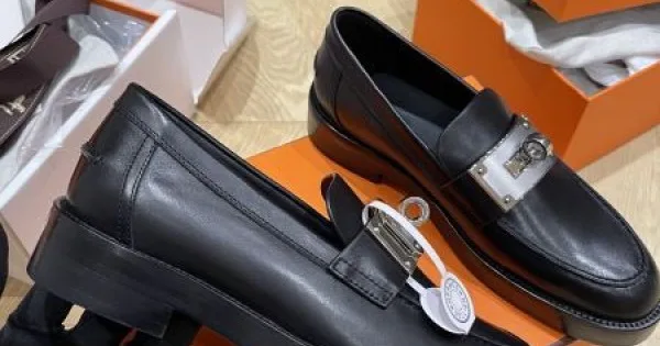 HERMES エルメス 2024FW レディース用 カジュアルシューズ シーン問わずに使える 商品画像 11