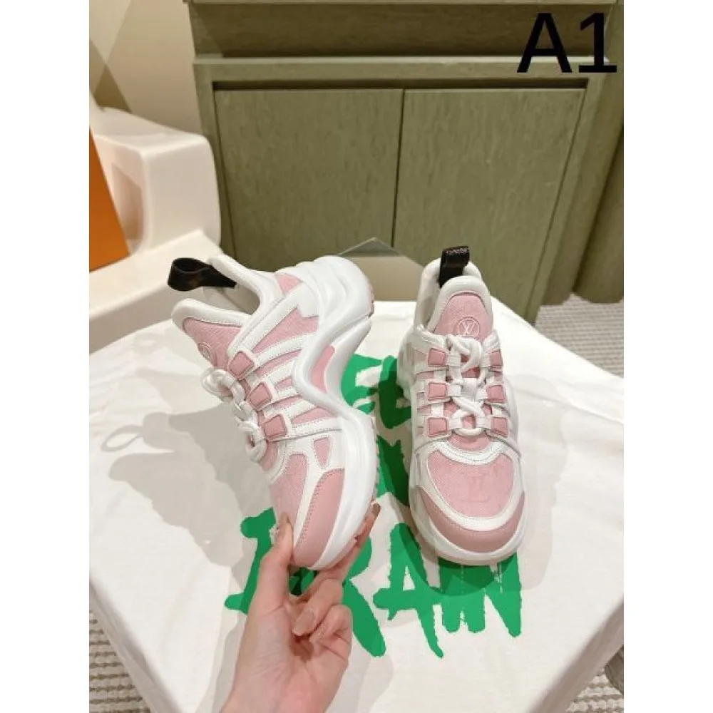 2026 注目No.1 LOUIS VUITTON ルイヴィトン レディース用 カジュアルシューズ 商品画像 1