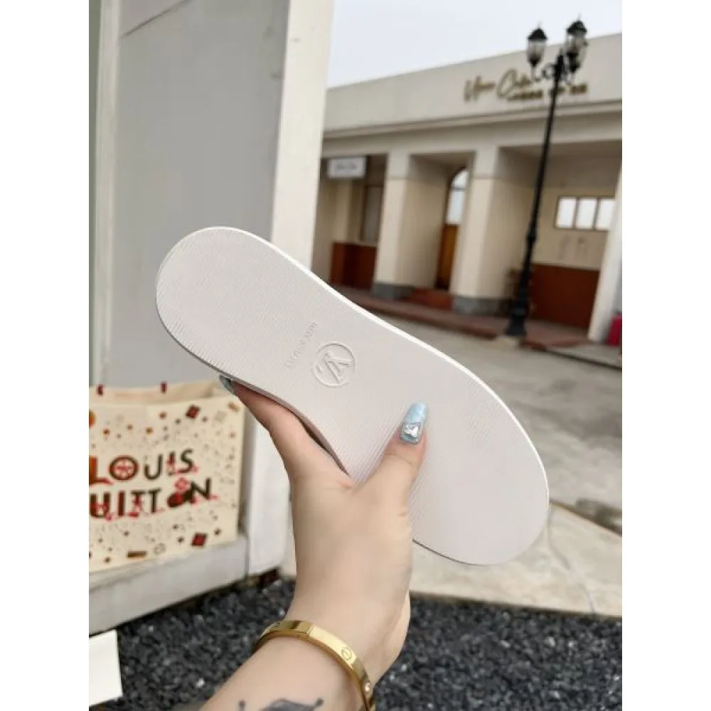 2026 期限限定! LOUIS VUITTON ルイヴィトン レディース用 カジュアルシューズ 商品画像 9
