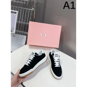 2026 おしゃれ上級者を目指す MIU MIU ミュウミュウ レディース用 カジュアルシューズ 商品画像 1
