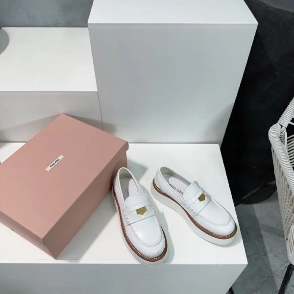 2026 人気沸騰中 MIU MIU ミュウミュウ レディース用 カジュアルシューズ 商品画像 6