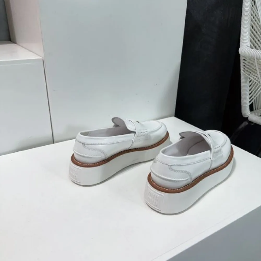 2026 人気沸騰中 MIU MIU ミュウミュウ レディース用 カジュアルシューズ 商品画像 8