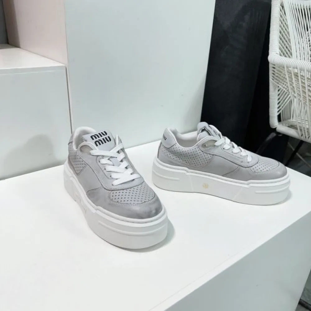2026 ギフトOK MIU MIU ミュウミュウ レディース用 カジュアルシューズ 商品画像 4