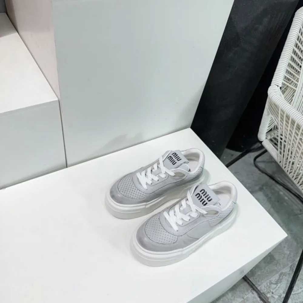 2026 ギフトOK MIU MIU ミュウミュウ レディース用 カジュアルシューズ 商品画像 5