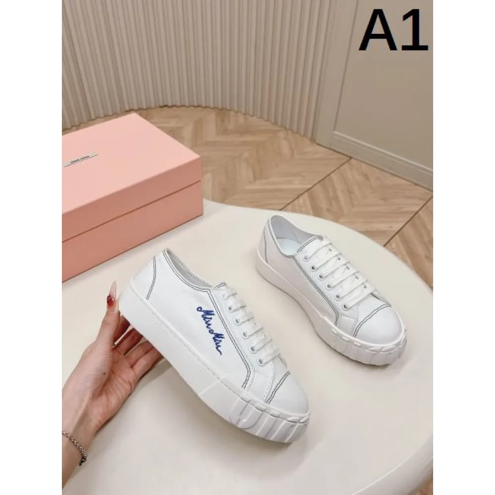 2026 今だけSALE MIU MIU ミュウミュウ レディース用 カジュアルシューズ 商品画像 1