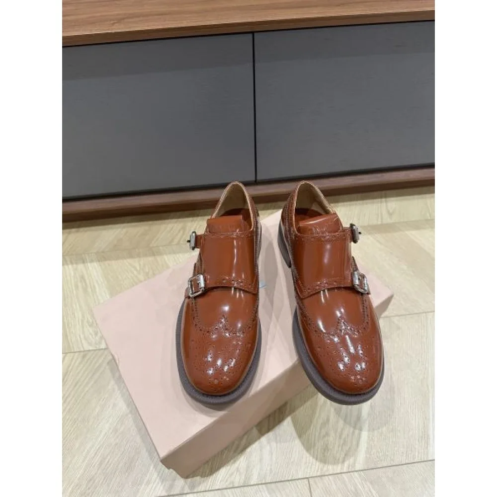 MIU MIU ミュウミュウ 2024FW レディース用 カジュアルシューズ 秋冬トレンド 商品画像 3