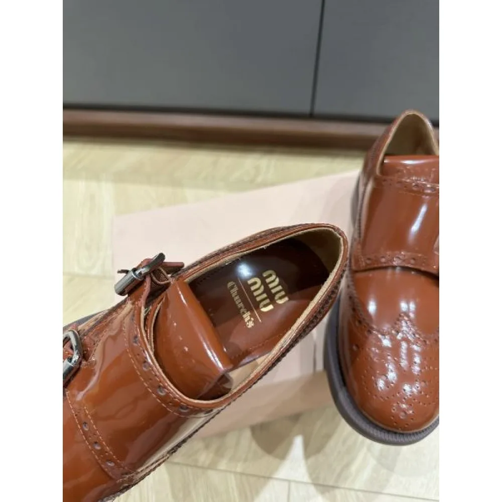 MIU MIU ミュウミュウ 2024FW レディース用 カジュアルシューズ 秋冬トレンド 商品画像 6