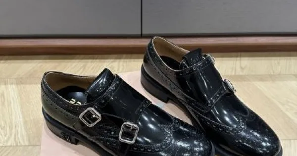 MIU MIU ミュウミュウ 2024FW レディース用 カジュアルシューズ 秋冬トレンド 商品画像 11