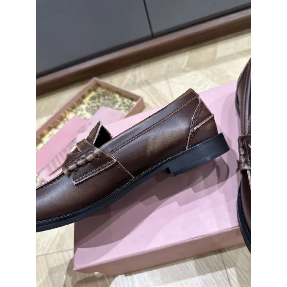 MIU MIU ミュウミュウ 2024FW レディース用 カジュアルシューズ 秋冬新作登場 商品画像 9
