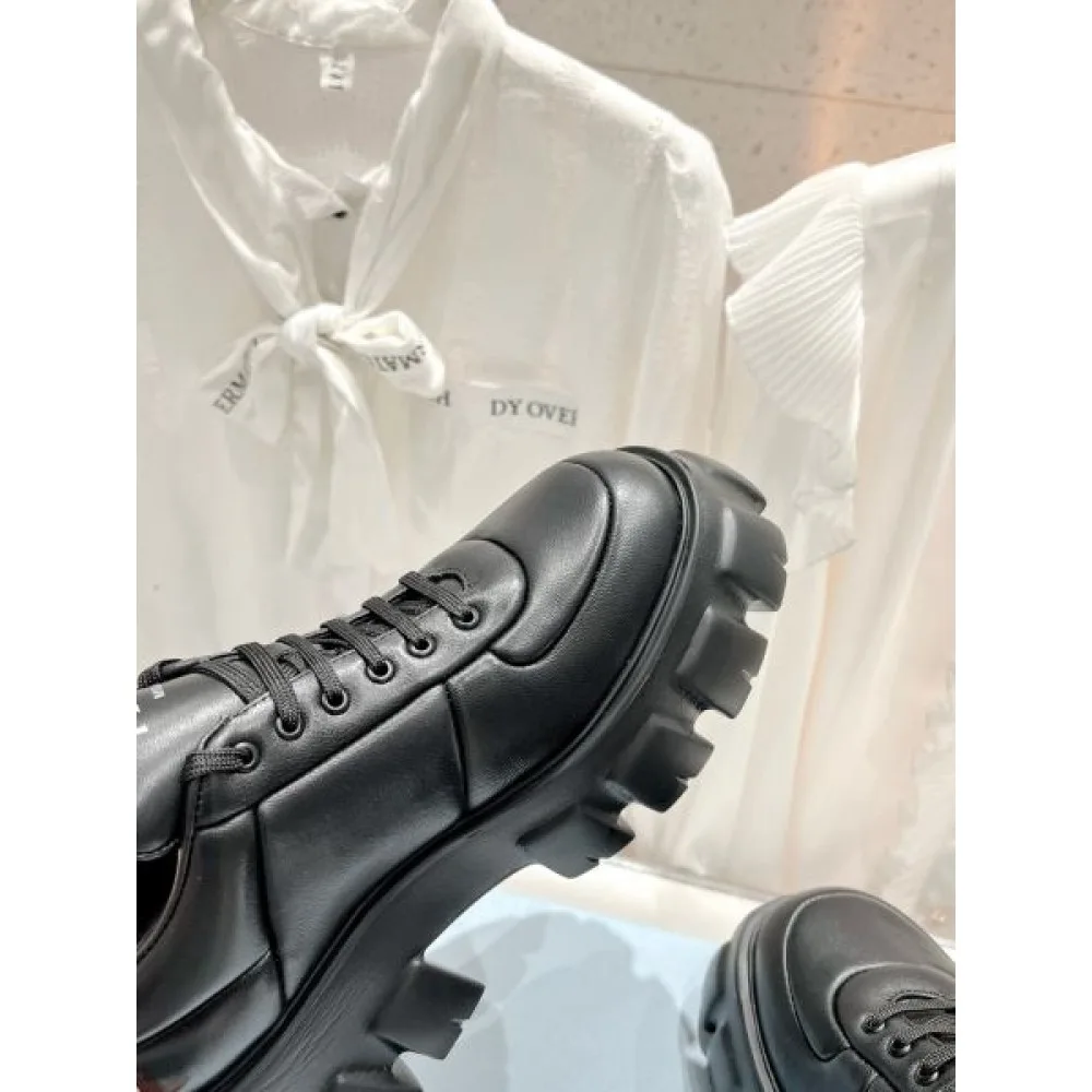 2026 遊び心が溢れるアイテム PRADA プラダ レディース用 カジュアルシューズ 商品画像 7