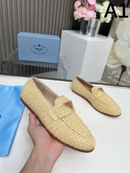 2026 旬デザイン PRADA プラダ レディース用 カジュアルシューズ 商品画像 10