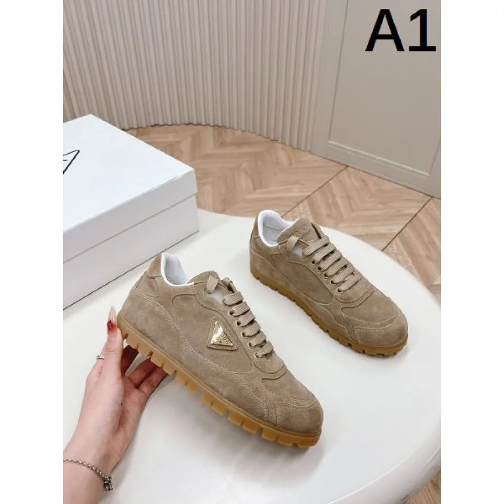 2026 綺麗なシルエット PRADA プラダ レディース用 カジュアルシューズ 商品画像 1