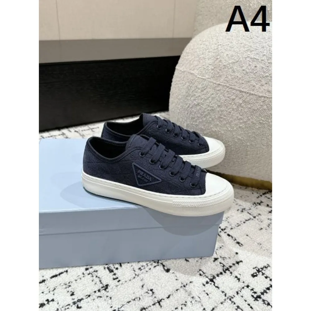 2026 即完売のアイテム PRADA プラダ レディース用 カジュアルシューズ 商品画像 4