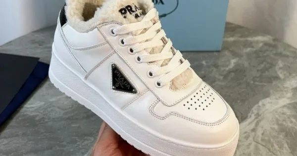 PRADA プラダ 2024FW レディース用 カジュアルシューズ 今季おすすめの話題作 商品画像 11
