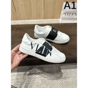 2026 魅力を持つ VALENTINO ヴァレンティノ レディース用 カジュアルシューズ 商品画像 1