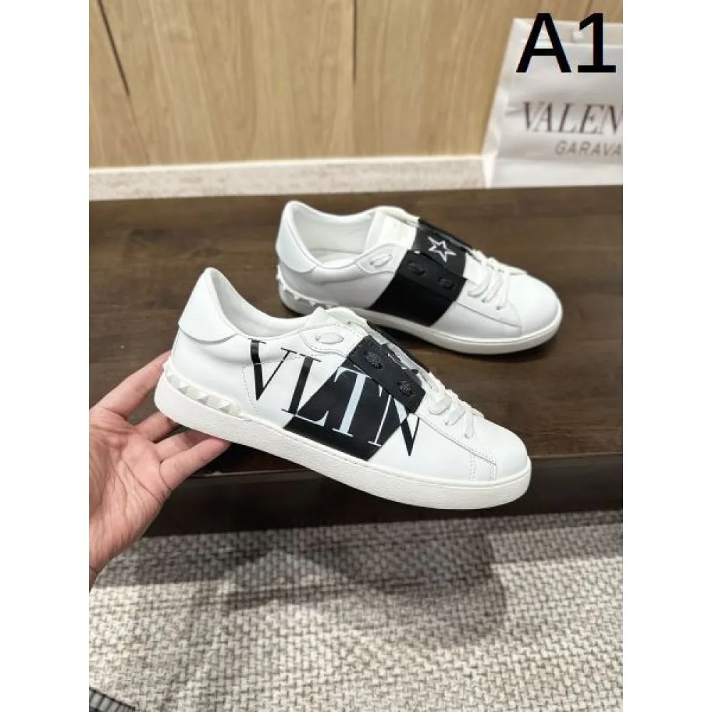 2026 魅力を持つ VALENTINO ヴァレンティノ レディース用 カジュアルシューズ 商品画像 1