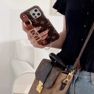 LOUIS VUITTON ルイヴィトン 2026 海外大人気 iphone携帯ケース 商品画像 1