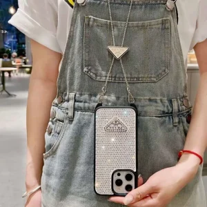 PRADA プラダ 2026 見逃せない注目夏季精品 iphone携帯ケース 商品画像 1
