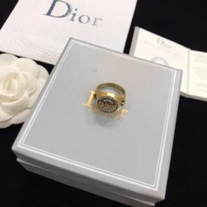 DIOR ディオール この春夏注目のトップス 2026 リング 商品画像 1