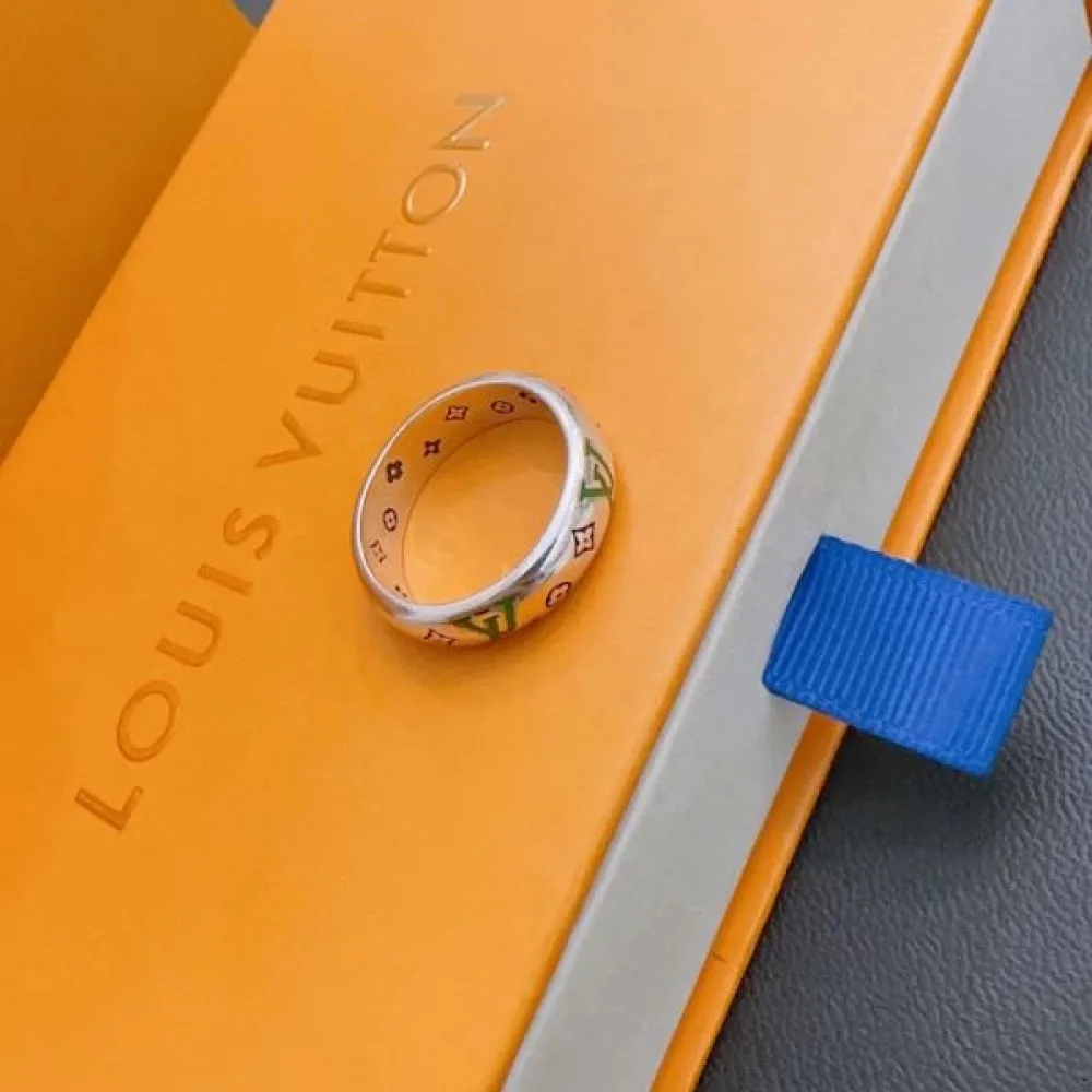 輝く高級感満点 2026 リング LOUIS VUITTON ルイヴィトン 商品画像 8